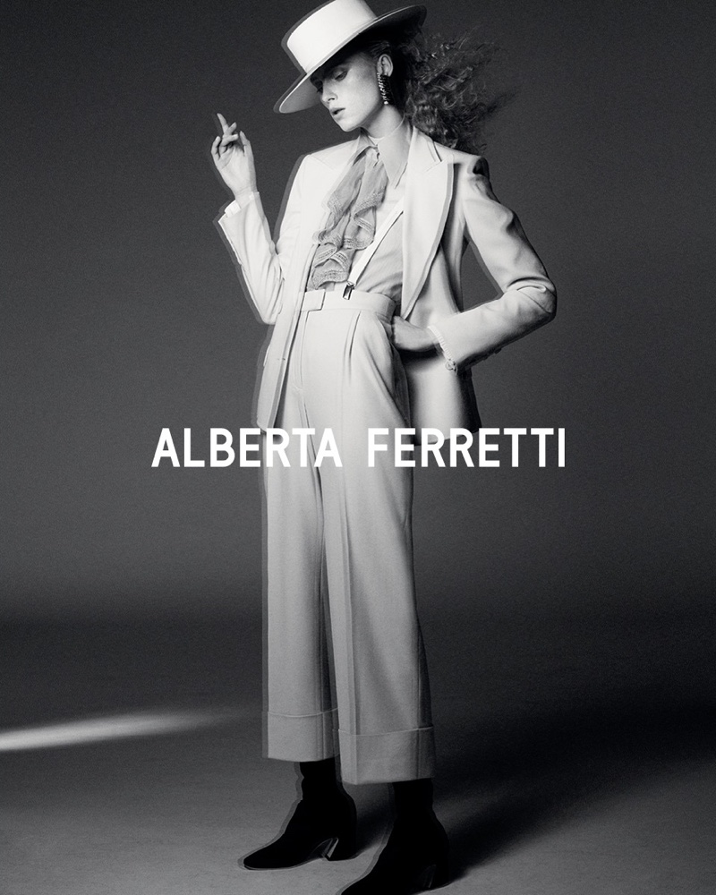 parade Datter barmhjertighed Alberta Ferretti Fall 2019 Campaign | Fashion Gone Rogue