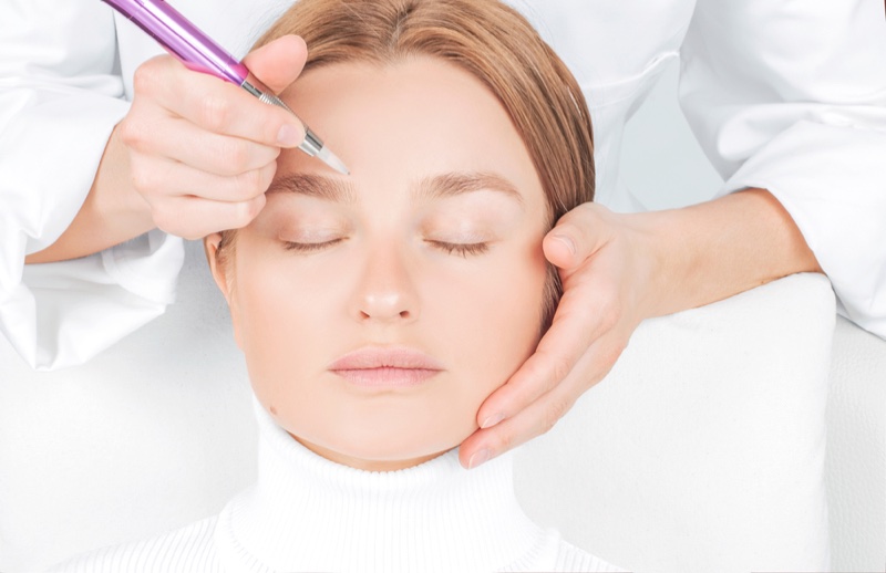 Blonde Model Microblading Beauty White