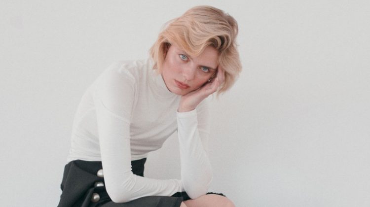 Daan Blaauwendraad Poses in Monochromatic Looks for Schon