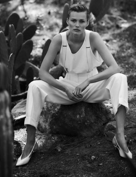 Edita Vilkeviciute Tries On Sleek Summer Styles for Vogue Poland Edita Vilkeviciute Tries On Sleek Summer Styles for Vogue Poland