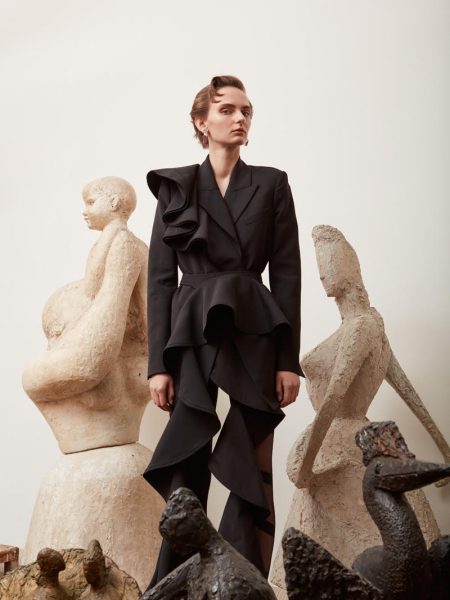 Oliwia Lis Wears Artly Fashion for Harper's Bazaar Ukraine Oliwia Lis Wears Artly Fashion for Harper's Bazaar Ukraine