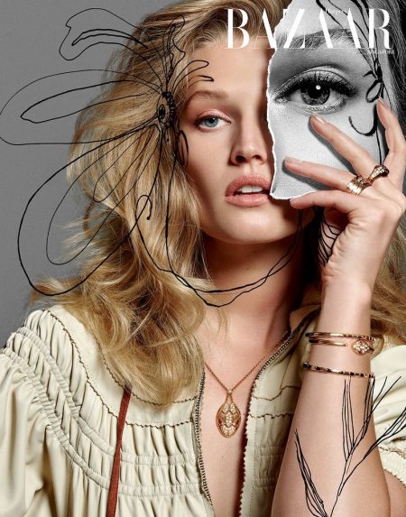 Toni Garrn is A Work of Art for Harper's Bazaar Singapore Toni Garrn is A Work of Art for Harper's Bazaar Singapore