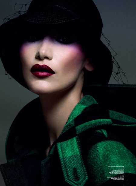 Bella Hadid Models Bold Beauty for V Magazine Bella Hadid Models Bold Beauty for V Magazine