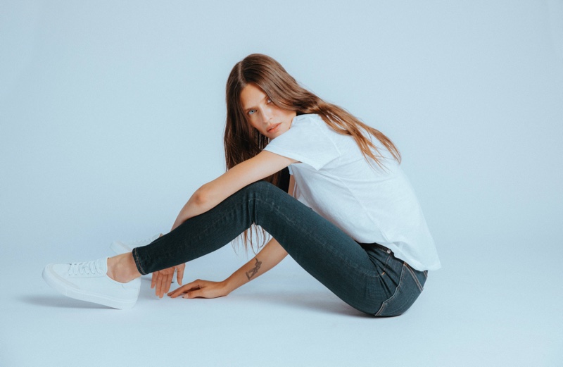 Model Bianca Balti stars in Rag & Bone fall 2019 denim 360° Photo Project