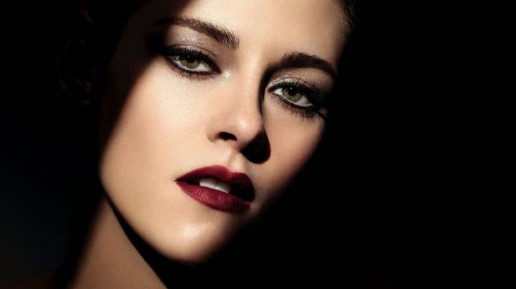 Actress Kristen Stewart fronts Chanel Noir et Blanc fall-winter 2019 makeup campaign