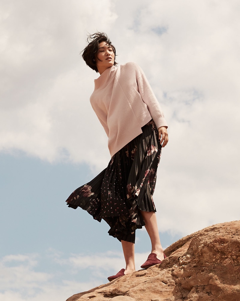 Vince Stepped-Hem Turtleneck Sweater $385 and Mixed Tulip-Print Pleated Skirt $345