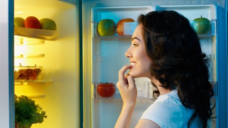 How to Avoid Overeating By Suppressing Your Appetite Woman Fridge Food Looking