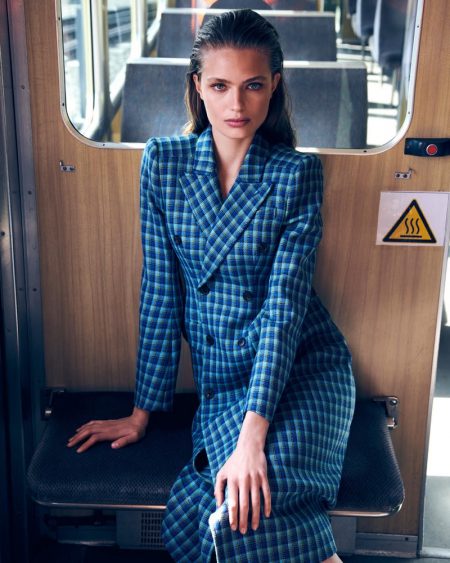 Anna Mila Guyenz Wears Elegant Styles for In The Mood Magazine Anna Mila Guyenz Wears Elegant Styles for In The Mood Magazine