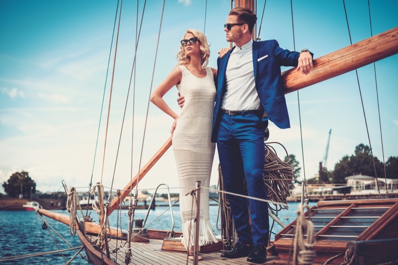 Couple Cruise Boat Fashion White Dress Suit