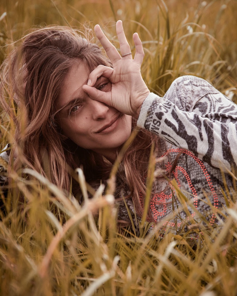 Embracing outdoors, Elisa Sednaoui fronts Oui fall-winter 2019 campaign