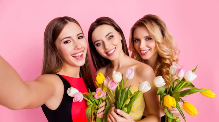 Memory Making: 4 Ways To Capture The Perfect Moment Girls Selfie Dresses Flowers Smiling Models