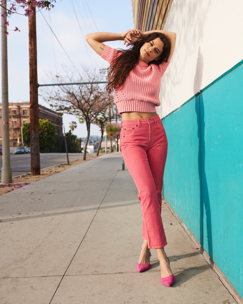Looking pretty in pink, Lexie Smith fronts Lucky Brand fall-winter 2019 campaign