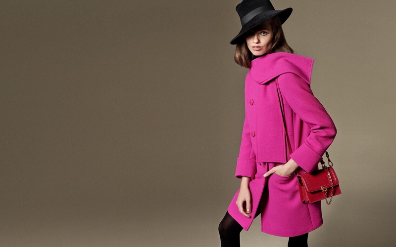 Luisa Spagnoli spotlights pink crepe coat in fall-winter 2019 campaign