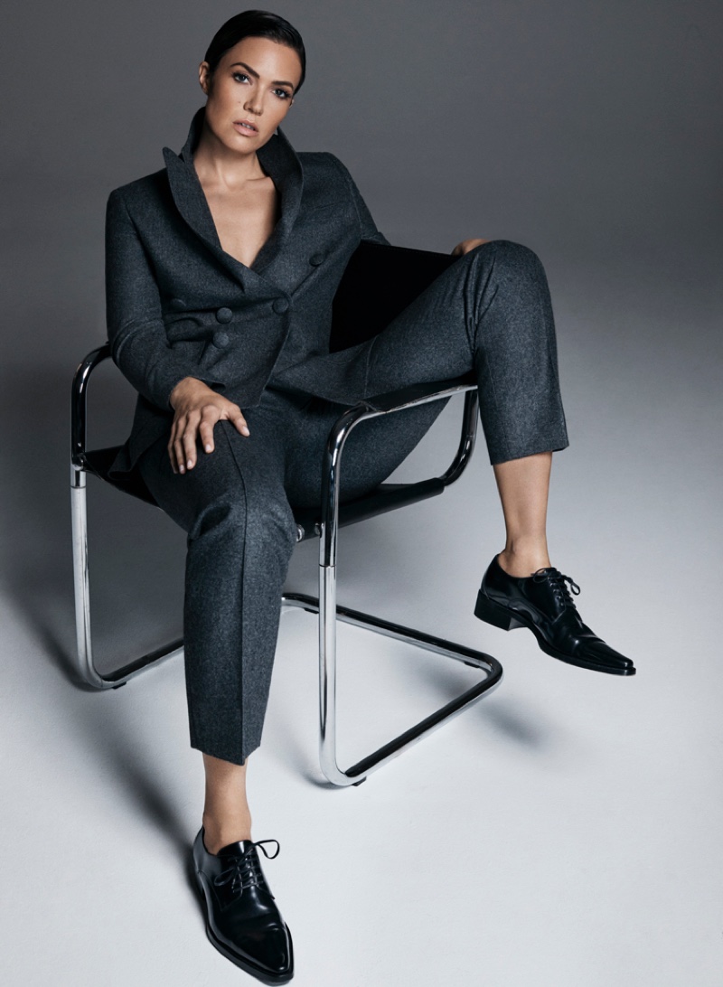 Suiting up, Mandy Moore wears Officine Generale jacket and pants with Dolce & Gabbana shoes