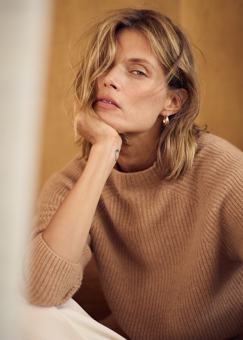 Malgosia Bela stars in Mango Selected fall-winter 2019 lookbook