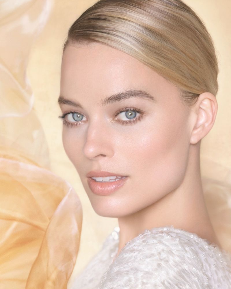 Actress Margot Robbie gets her closeup in Chanel Gabrielle Essence perfume campaign