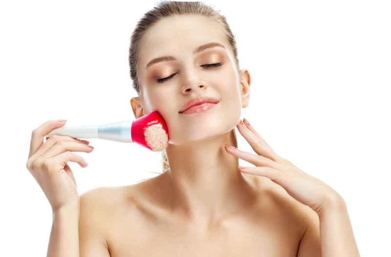 Model Foundation Brush Beauty Makeup