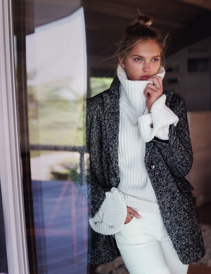 Romee Strijd Layers Up in Elegant Knitwear for ELLE Italy