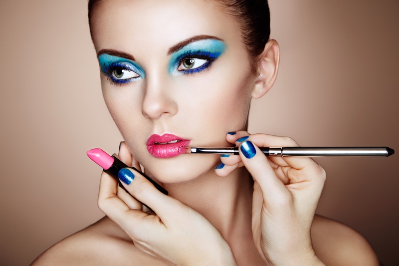 Beauty Blue Eyeshadow Pink Lipstick Makeup Artist Applying