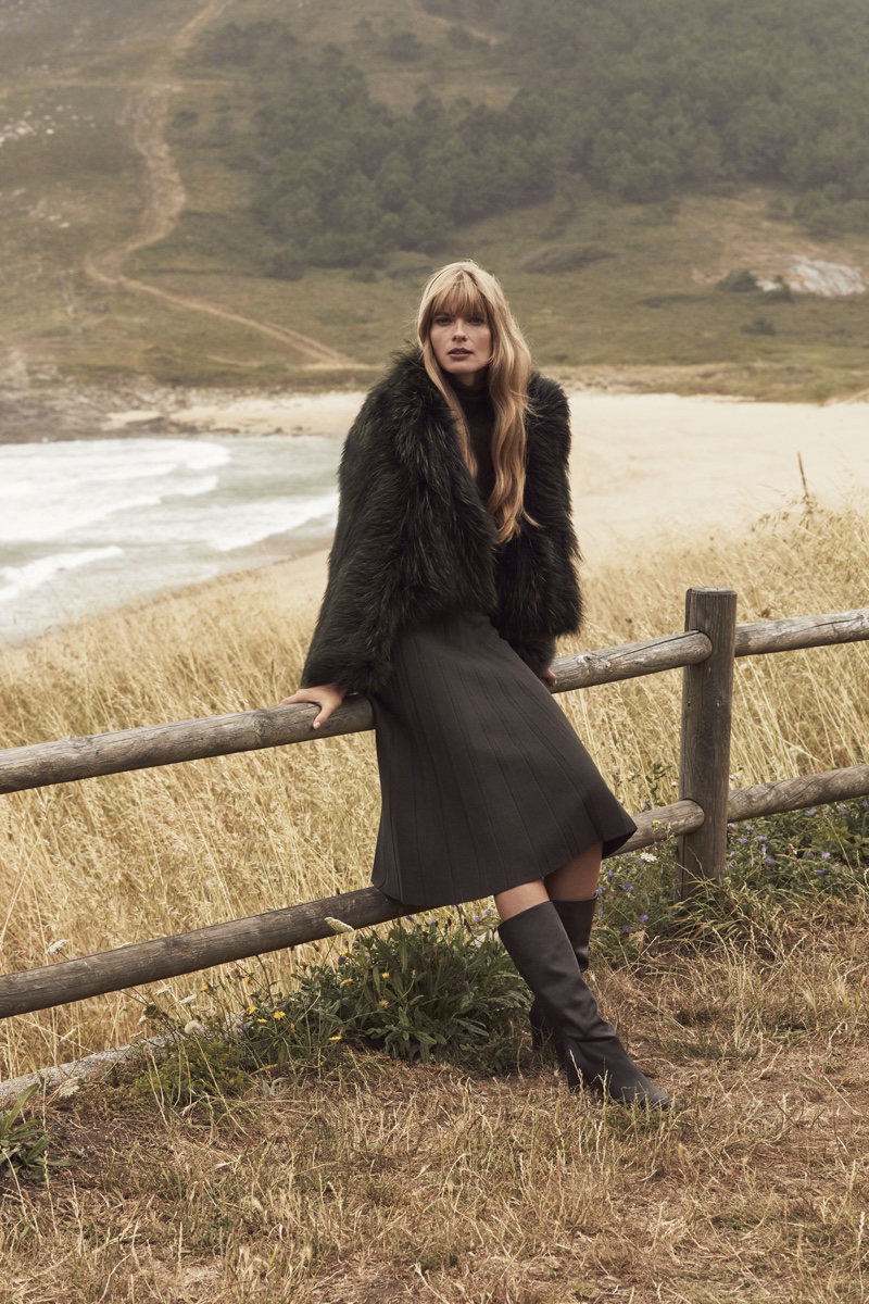 Model Julia Stegner fronts Pedro del Hierro winter 2019 campaign