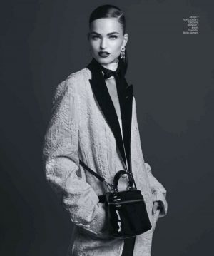 Robin Holzkin Harper's Bazaar Mexico Elegant Fashion Editorial