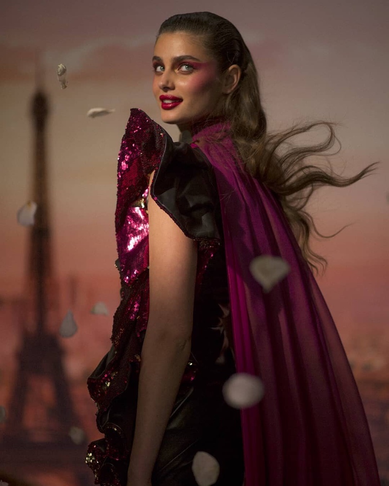 BEHIND THE SCENES: Taylor Hill on set of Lancome Halloween shoot