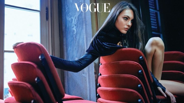 Vittoria Ceretti Strikes a Pose in Louis Vuitton for Vogue Korea