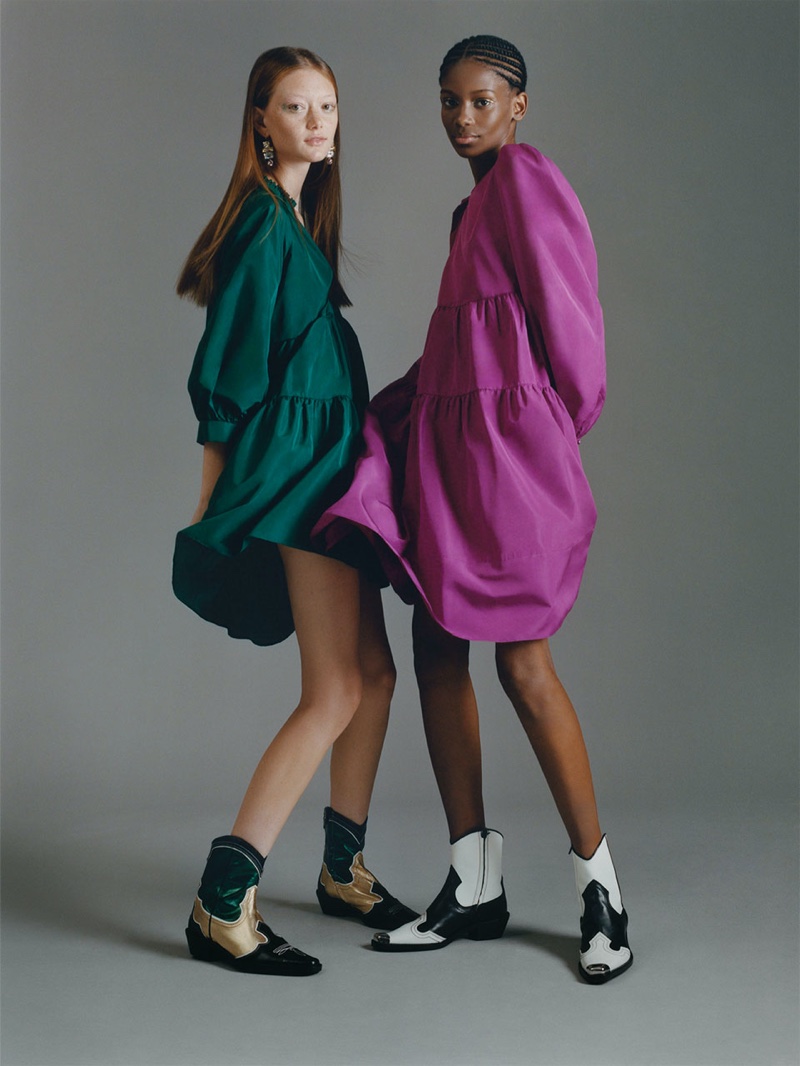 Sara Grace Wallerstedt and Elibeidy Dani front Zara TRF Overbold editorial