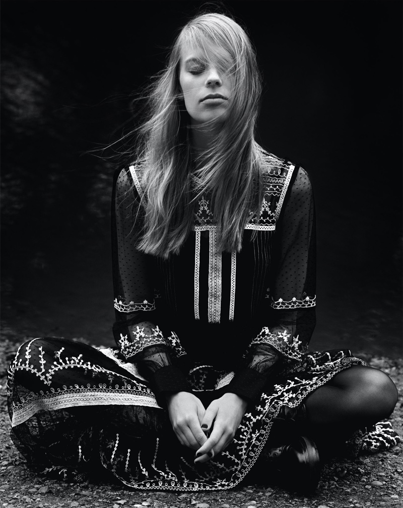 Lexi Boling poses in black outfits from Zara's fall-winter 2019 selection