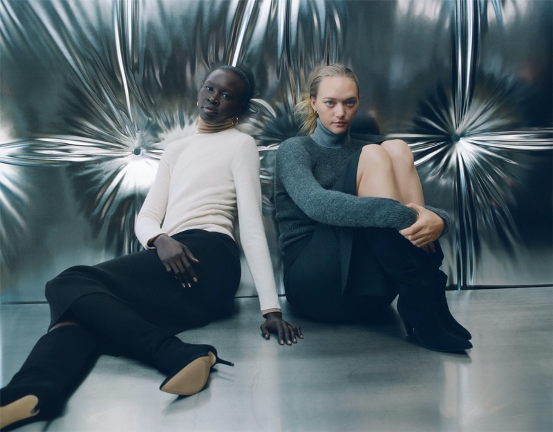 Alek Wek and Gemma Ward wear Zara's fall-winter 2019 sweater styles