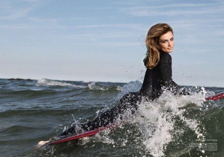Andreea Diaconu Gets Glam at the Beach for Puss Puss Magazine Andreea Diaconu Gets Glam at the Beach for Puss Puss Magazine