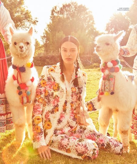 Elizabeth Salt Poses in Peru for Harper's Bazaar Mexico Elizabeth Salt Poses in Peru for Harper's Bazaar Mexico