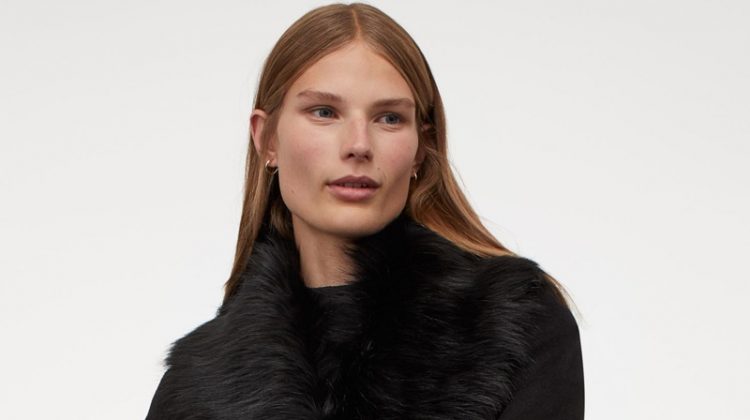 H&M Coat with Faux Fur Collar $79.99