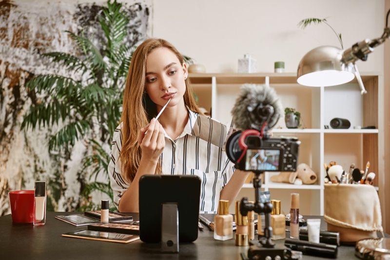 Model Doing Makeup Streaming Influencer
