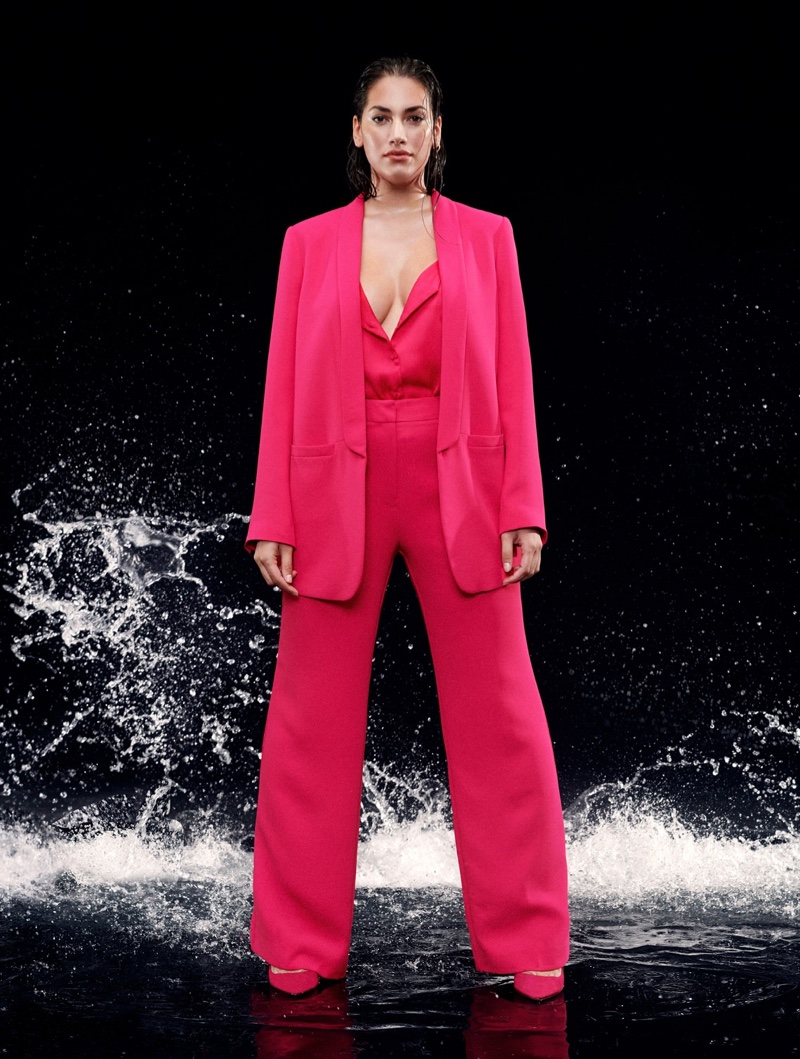 Dressed in pink, Lorena Duran fronts Violeta by Mango Holiday 2019 campaign