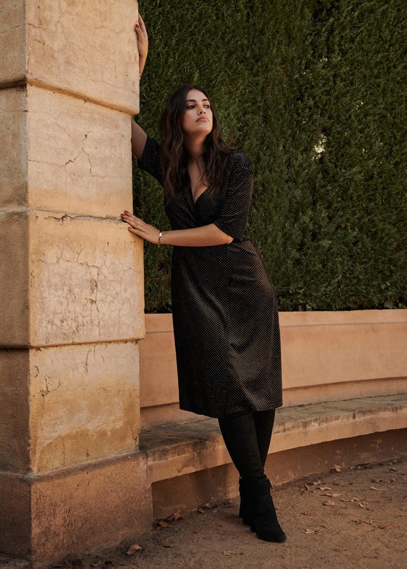 Dressed in black, Lorena Duran fronts Violeta by Mango party 2019 editorial