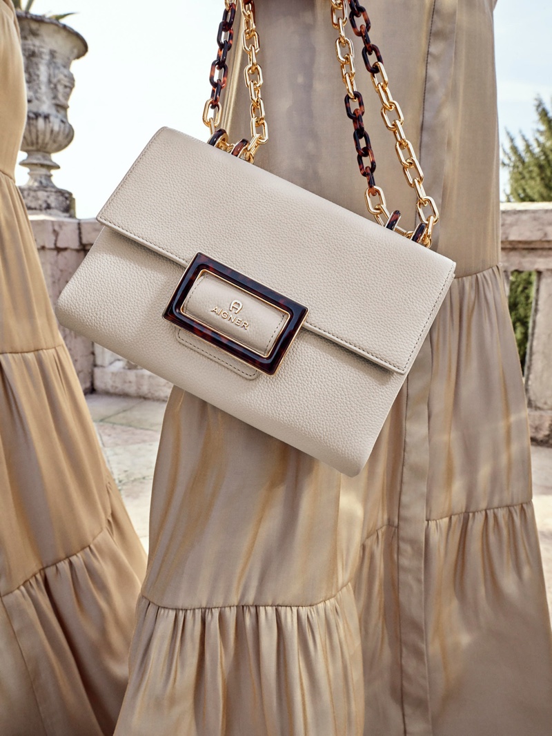 Aigner focuses on handbags for spring-summer 2020 campaign