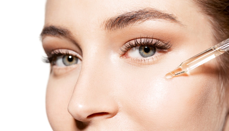 Model Oil Closeup Beauty