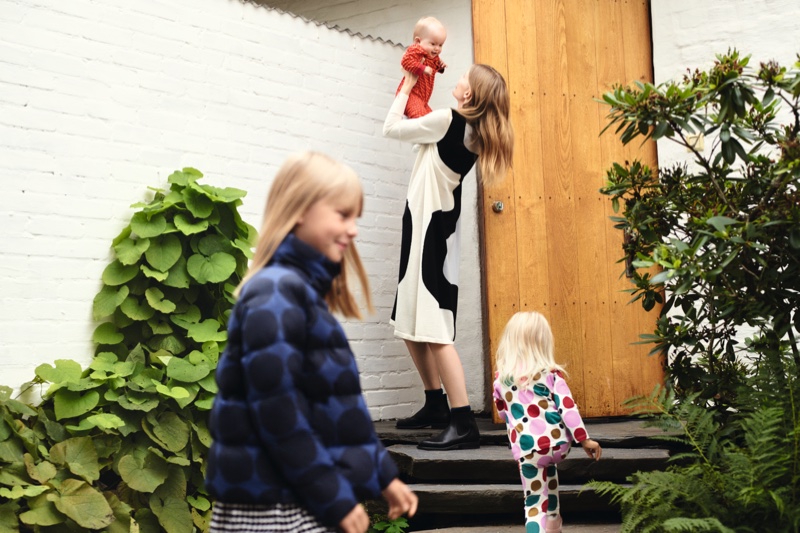 An image from Uniqlo x Marimekko's fall-winter 2019 campaign