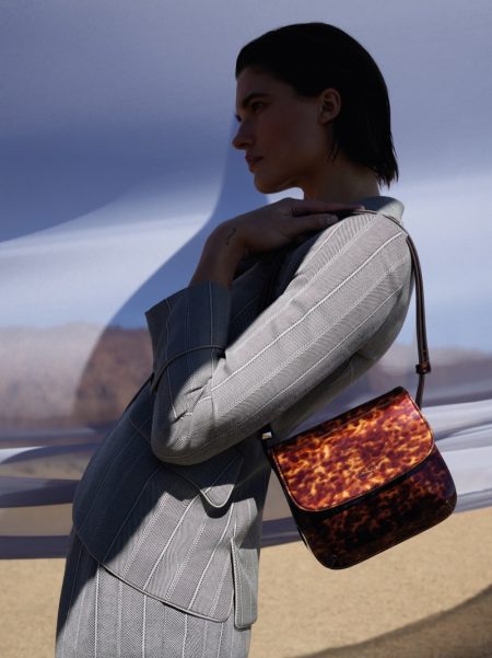 Julia & Katia Pose in Spain for Giorgio Armani Spring '20 Campaign Julia Van Os fronts Giorgio Armani spring-summer 2020 campaign