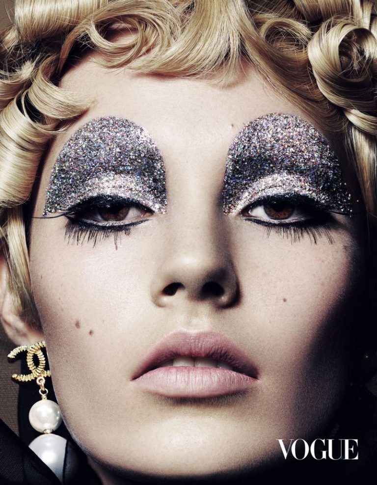 Lisa Vollebregt Vogue Mexico Glitter Beauty Fashion Editorial