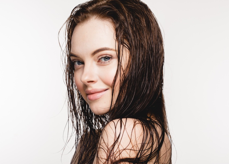 Model Wet Hair Smiling Beauty