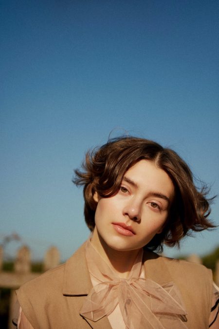 Sandy Kirik Embraces Outdoor Looks for Marie Claire Turkey Sandy Kirik Embraces Outdoor Looks for Marie Claire Turkey