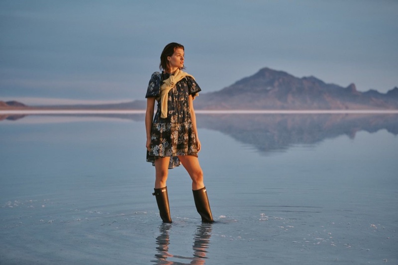 Sea Pascale Short Tunic Dress $395, Fae Fleece V Neck Sweater $295 and Hunter Boots Original Tour Boots $150