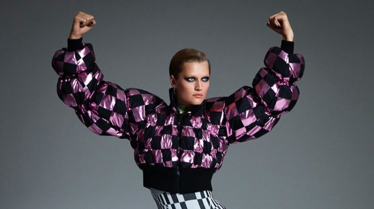 Toni Garrn Strikes a Pose for Harper’s Bazaar Turkey