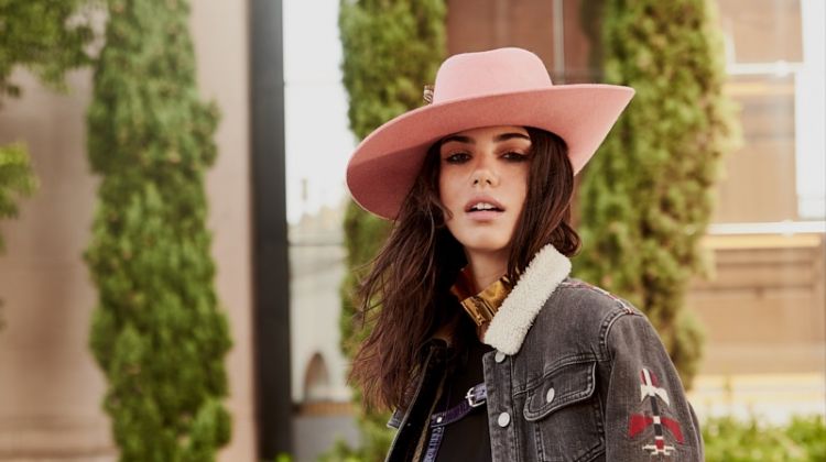 Kaya Dukic Wears Boho Styles for Cosmopolitan Turkey