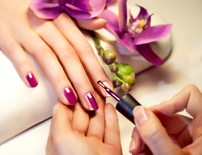 Manicure Purple Painted Nails