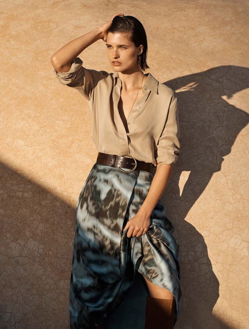 Model Julia Van Os wears neutral hues from Massimo Dutti