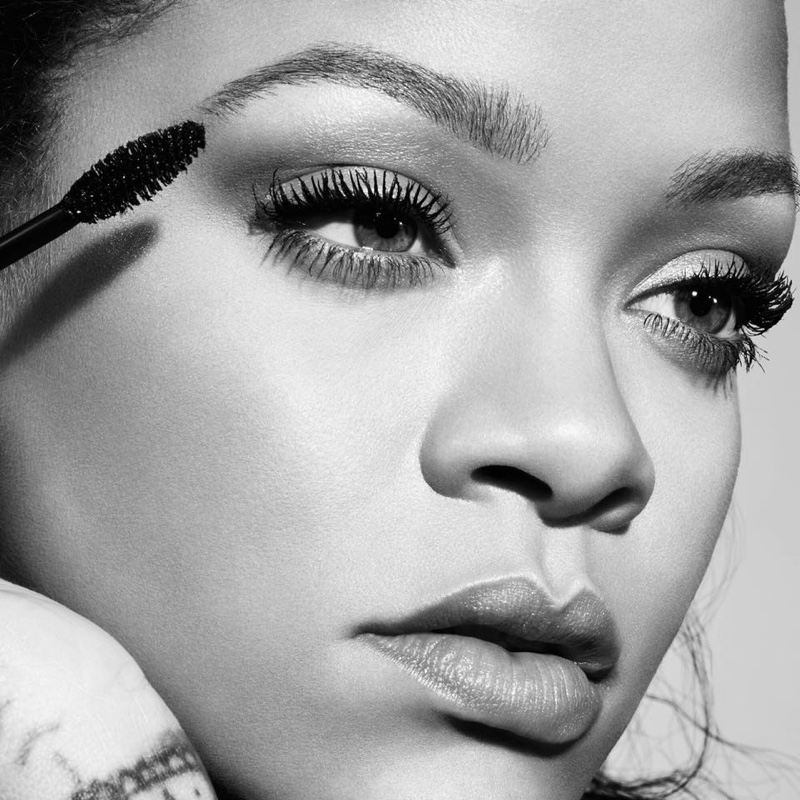 Rihanna poses for Fenty Beauty Full Frontal Mascara campaign