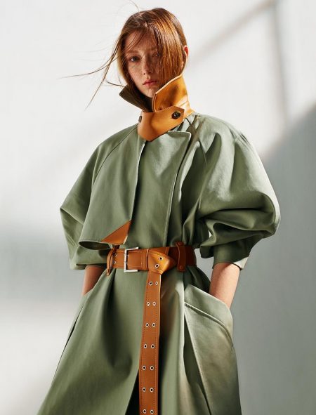 Sara Grace Wallerstedt Takes the Spotlight in Sportmax Spring 2020 Campaign Sara Grace Wallerstedt stars in Sportmax spring-summer 2020 campaign